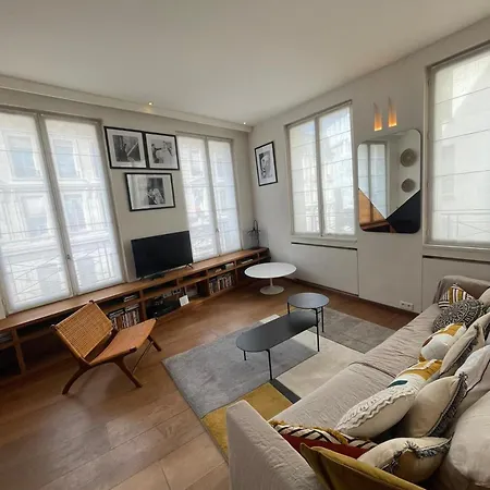 155 - Urban Luxury Flat In דירה פריז